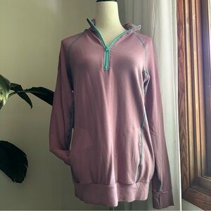 Wears Woody WOMEN’S VERSA 1/2 ZIP - BEACH PLUM size Large